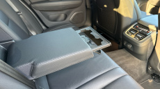 Volvo V60 2.0 B4P Plus Dark 5dr Auto [7 speed] Petrol Estate